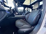 Mercedes-Benz Třídy E (2025) 300 de 4MATIC kombi s EQ - náhled 16