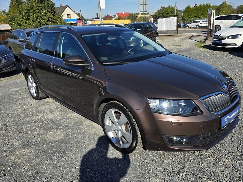 Škoda Octavia 1.4TSI STYLE Bi-XENON 1Majite  - fotka 7 z 24