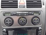 Volkswagen Touran (2007) Cross 2.0 TDi - náhled 12