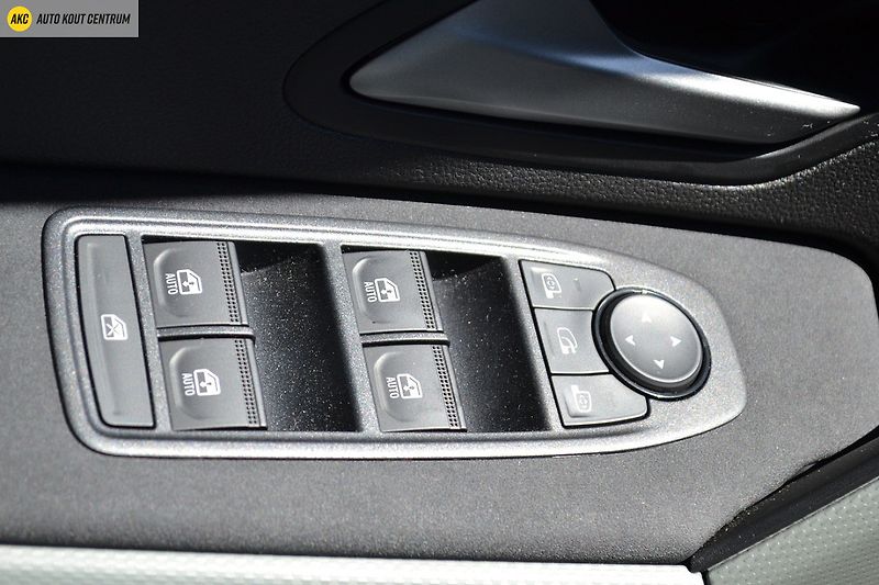 Dacia Duster Extreme hybrid 155 - fotka 52 z 55