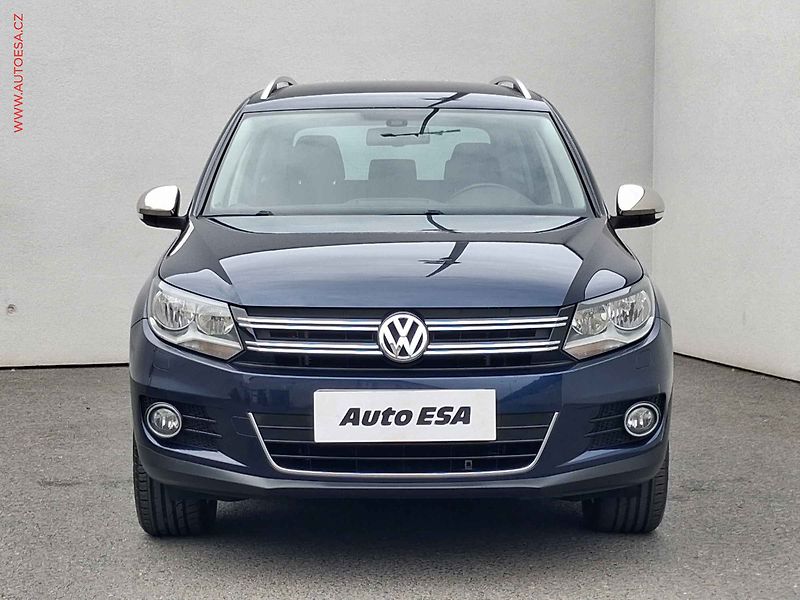 Volkswagen Tiguan (2014) 2.0 TDi, Sport, TZ, navi - fotka 2 z 17