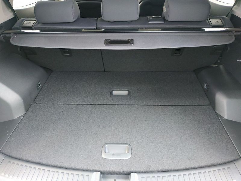 KGM Korando 1.5T, Style+2WD, AT, SKLADEM - fotka 33 z 33