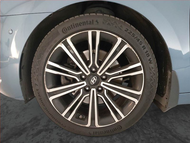 Hyundai i40 (2016) Premium 1.7 CRDi, Automat - fotka 15 z 22