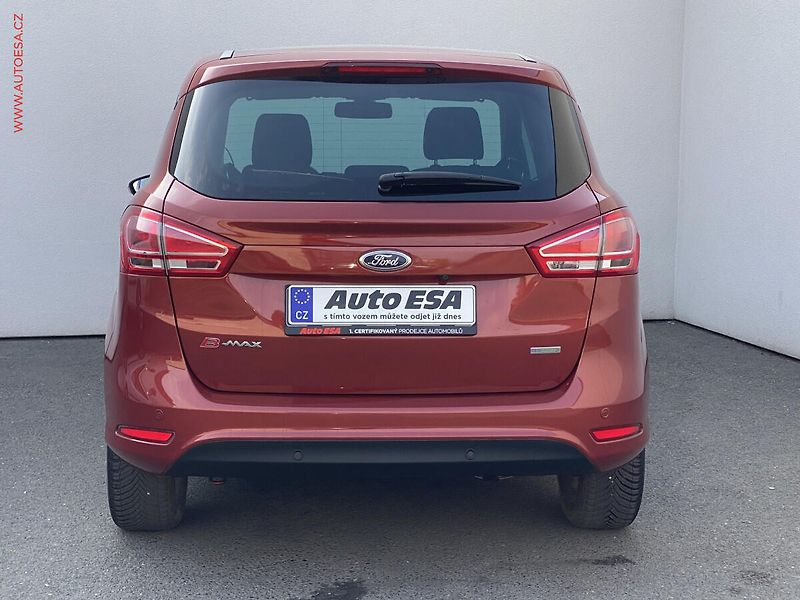 Ford B-MAX (2015) 1.0EB, Titanium, navi, panor - fotka 5 z 19