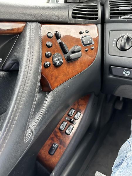 Mercedes-Benz CL 500 - fotka 13 z 17