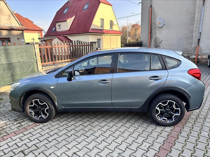 Subaru XV 2,0 i 4x4 1.majitel - fotka 8 z 24