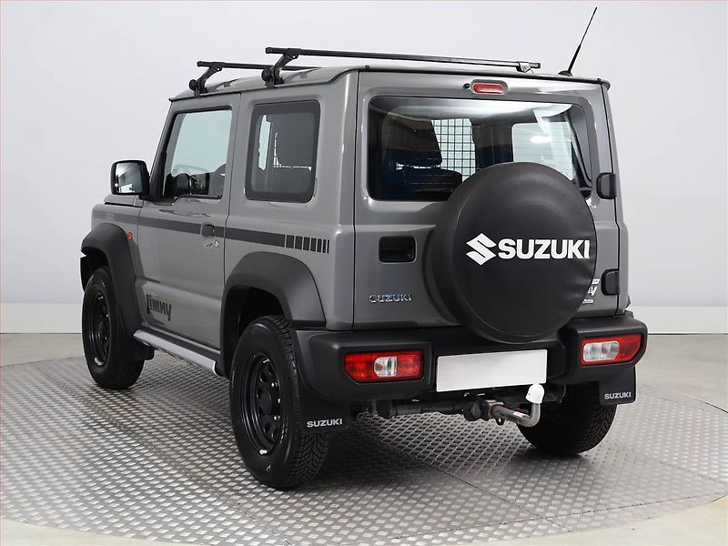 Suzuki Jimny (2024) 1.5 AllGrip - fotka 4 z 15