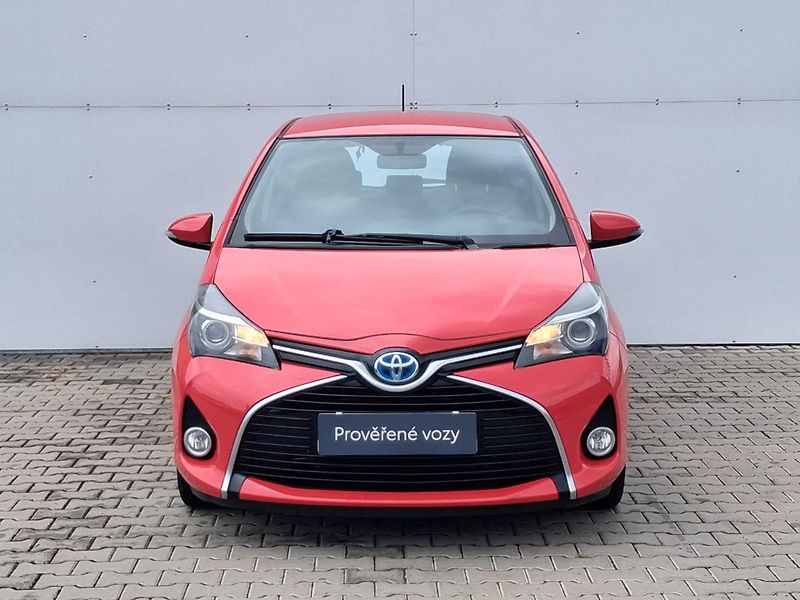 Toyota Yaris 1.5 HSD Trend - fotka 4 z 23