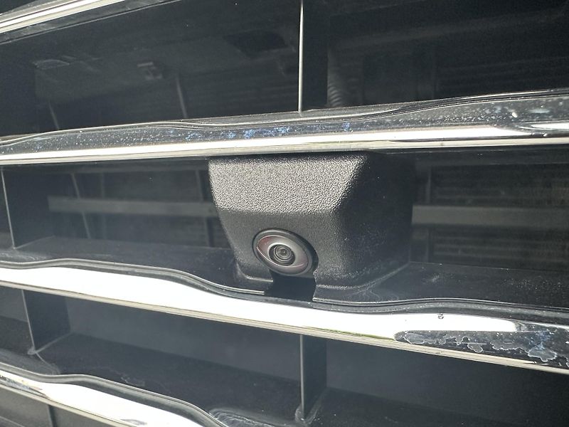 Ford Galaxy Titanium 2.5i HEV 190k aut. - fotka 30 z 33