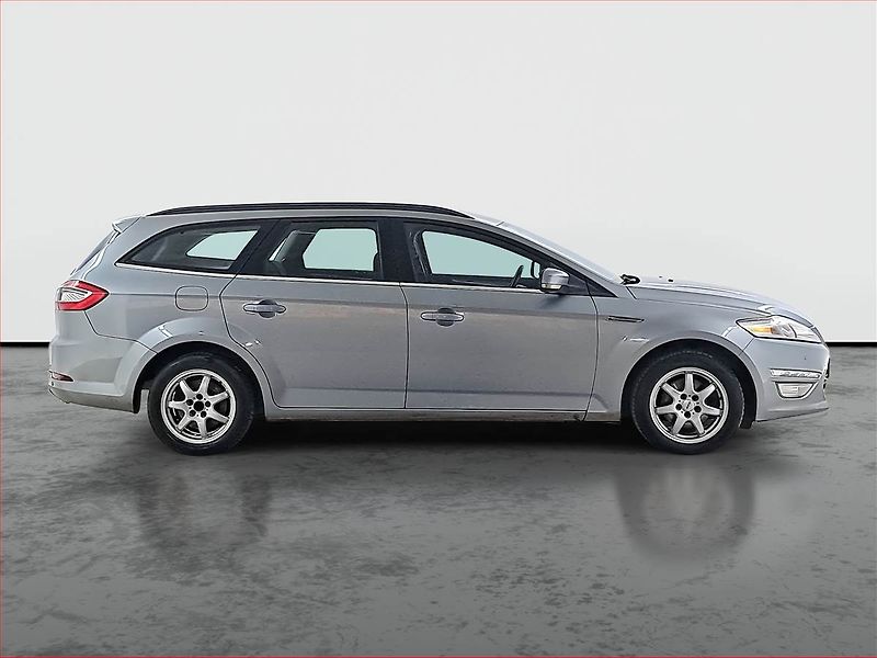 Ford Mondeo (2014) 2.0 TDCi, po STK, Tažné - fotka 6 z 17
