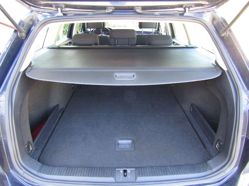 Volkswagen Passat (2015) 2.0 TDI 110kW NOVÉ ROZVODY - fotka 23 z 40