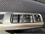Subaru Forester (2011) 2.0i AWD, Střešní okno - náhled 12