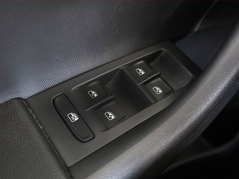 Škoda Rapid (2019) Style 1.0 TSI, Bi-Xenony - fotka 16 z 16