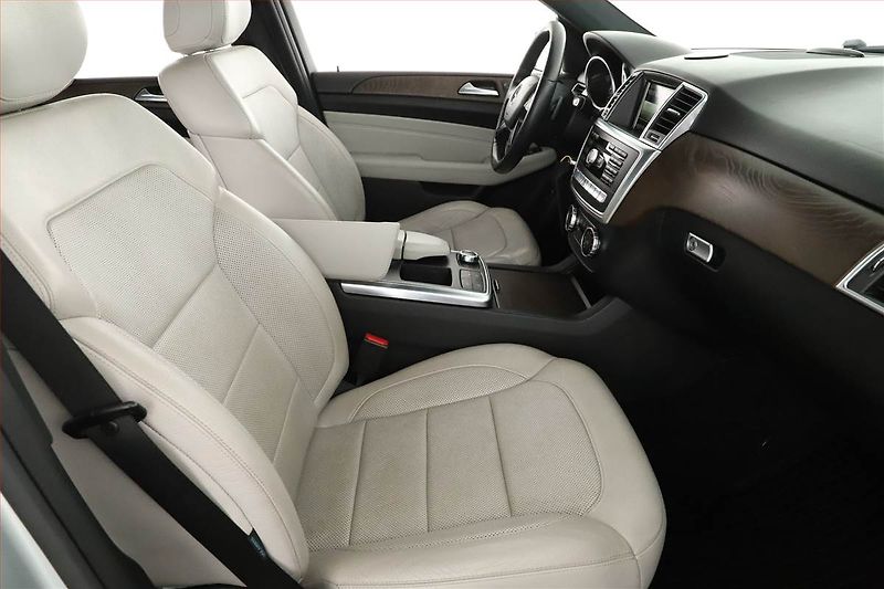 Mercedes-Benz Třídy M (2014) ML 350 BlueTEC, 4X4, Automat - fotka 7 z 20