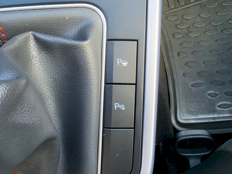 Seat Arona (2023) 1,0TSI 81KW FR - fotka 18 z 30