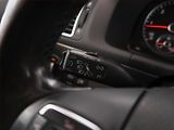 Volkswagen Touran (2011) 2.0 TDI, 7 míst, Navi - náhled 16