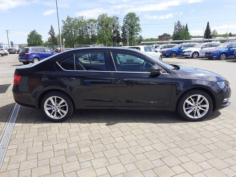 Škoda Octavia (2017) 2.0 TDi DSG - fotka 3 z 39