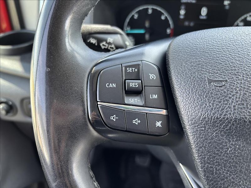 Ford Transit 2,0 EcoBlue 96kW L2 DPH - fotka 26 z 37