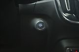 Volvo XC40 2,0 T5 AWD NAVI KAMERA TAŽNÉ - náhled 27
