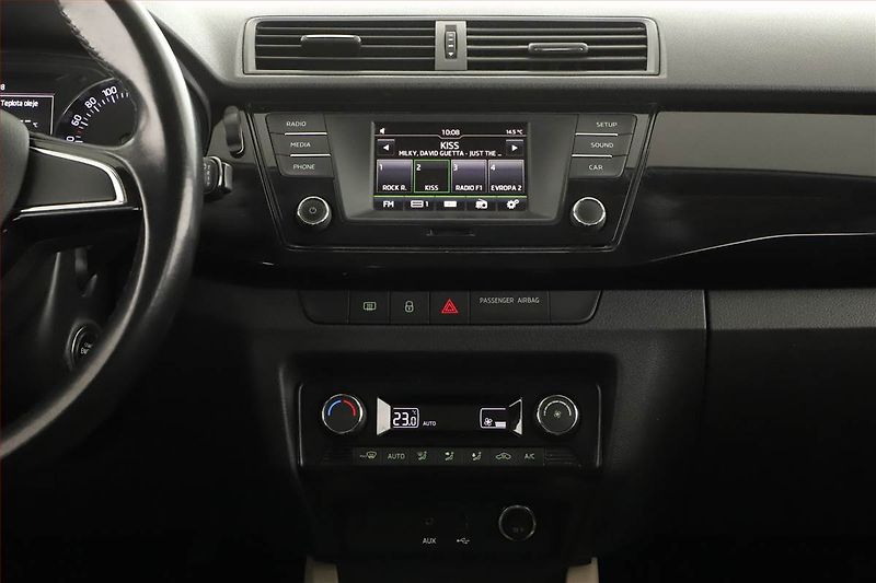 Škoda Fabia (2016) 1.2 TSI, Park. senzory - fotka 10 z 12