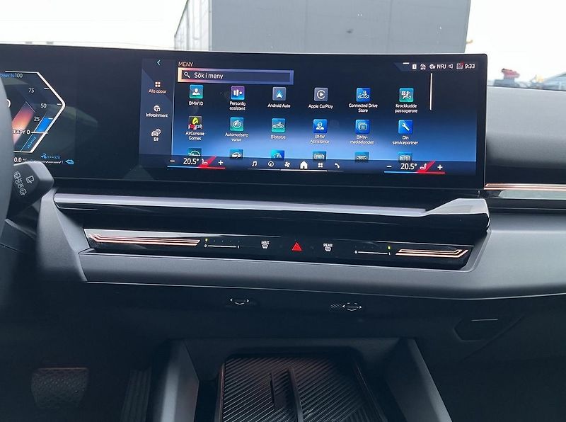 BMW Řada 5 530e xDrive Touring ada. temp. - fotka 19 z 19