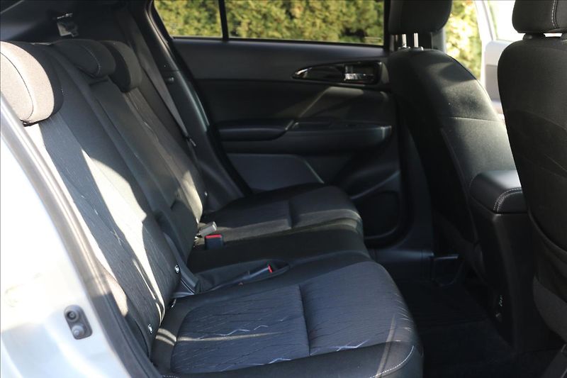 Mitsubishi Eclipse Cross 1,5 4x4, Automat, 51000KM - fotka 42 z 48