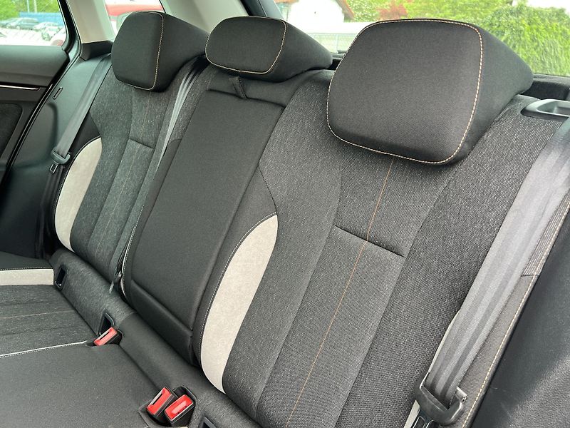 Škoda Kamiq 1.5TSi 110kw Top Selection ČR - fotka 27 z 45