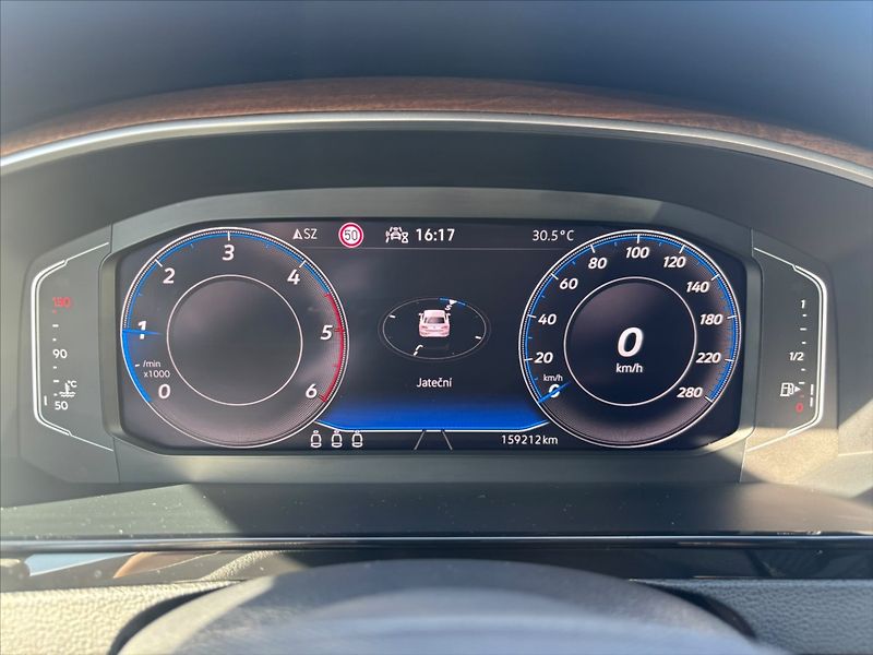 Volkswagen Arteon 2,0 TDi,ELEGANCE,110kW,1.maj., - fotka 14 z 27