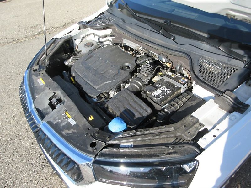 Škoda Karoq SELECTION 2.0 TDI  CR 85 - fotka 10 z 20