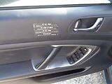 Subaru Legacy 2,0 - náhled 28