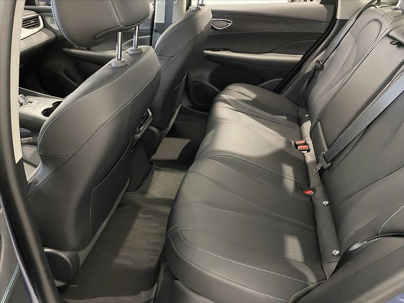 BYD Seal 5 DM-i (2025) 156 Kw Comfort - fotka 7 z 9