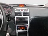 Peugeot 307 (2006) 1.6 16V, nová STK - náhled 11