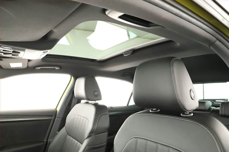 Škoda Superb (2020) Sportline iV 1.4 TSI PHEV - fotka 13 z 29
