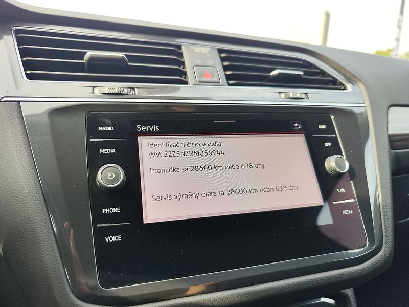 Volkswagen Tiguan Allspace 1.5 TSI/110kW Elegance DSG - fotka 22 z 37