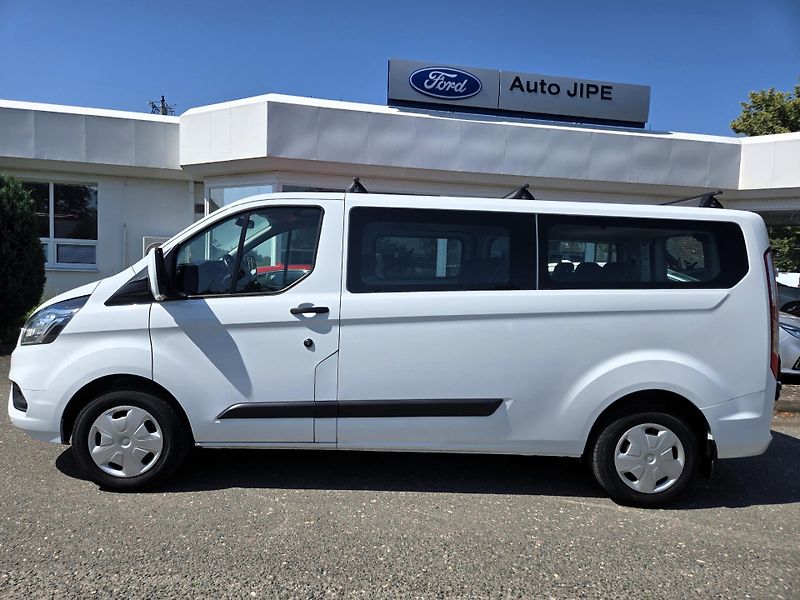Ford Transit Custom (2020) Kombi L2 (9 mís - fotka 3 z 22