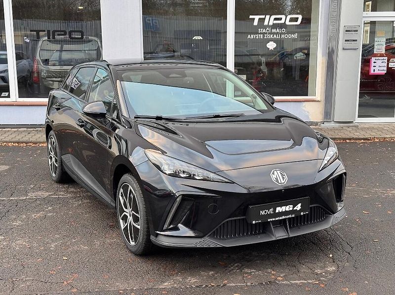 MG MG4 (2025) Electric Exclusive (64 kWh) - fotka 2 z 39
