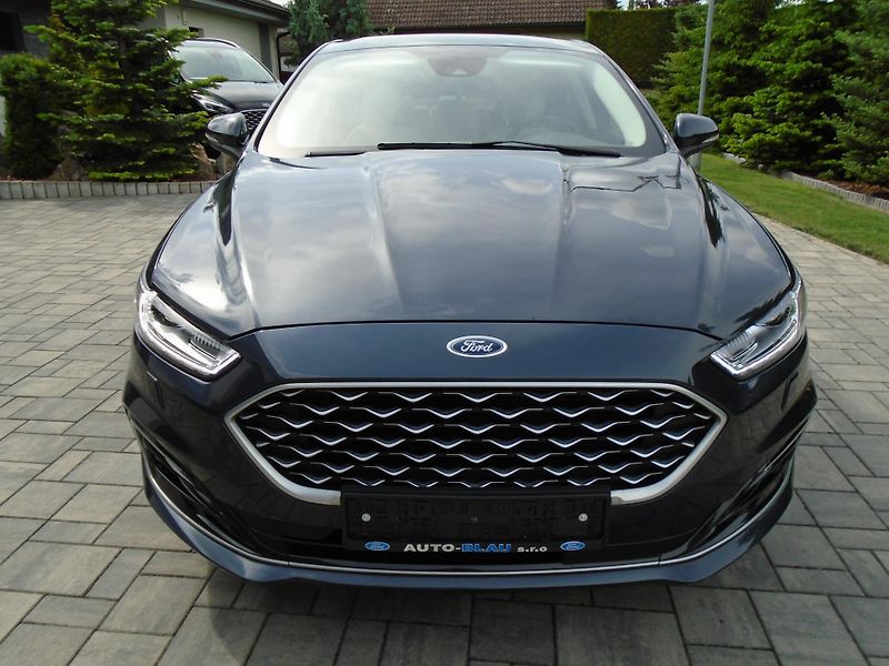 Ford Mondeo 2.0HYBRID 187PS VIGNALE ecvT - fotka 5 z 41