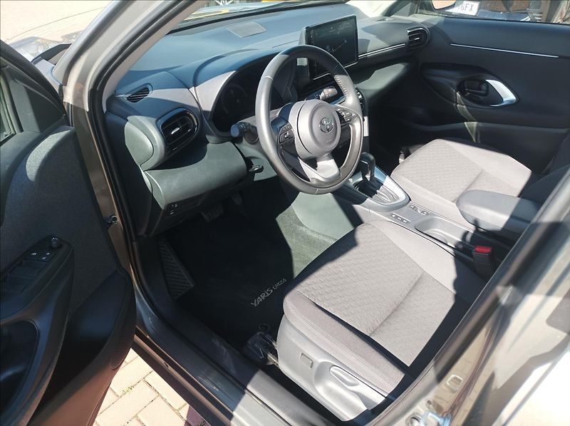 Toyota Yaris Cross 1,5 Comfort - fotka 12 z 22