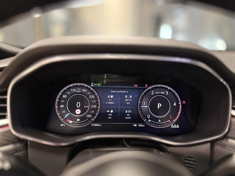 Jaguar XF (2021) 2.0d R-Dynamic, REZERVOVANO - fotka 28 z 56