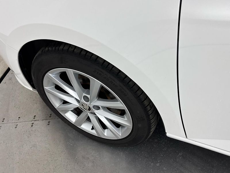 Škoda Fabia Style - fotka 27 z 28