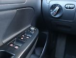 Volkswagen Golf (2005) 1.4 16V, Eko.zaplacen - náhled 15