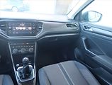 Volkswagen T-Roc (2019) 2.0 TDI, Tempomat - náhled 8