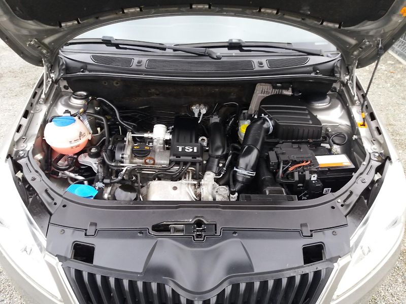 Škoda Fabia 1.2TSi,77kW,DSG,DIG.KLIM,VÝHŘE - fotka 24 z 36