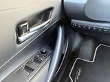 Toyota Corolla 1.8 HSD 140k e-CVT Style - náhled 13