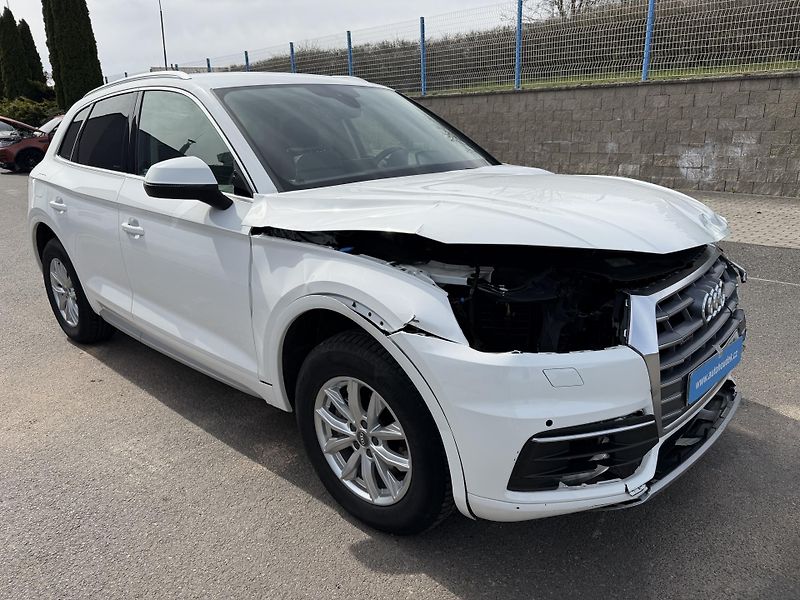 Audi Q5 40TDi QUATTRO SPORT závěs nav  - fotka 2 z 19