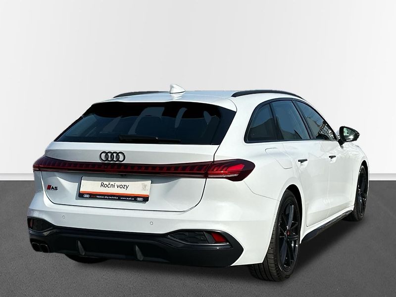 Audi A5 Avant 2,0 TDI quattro S-line 1 - fotka 2 z 22