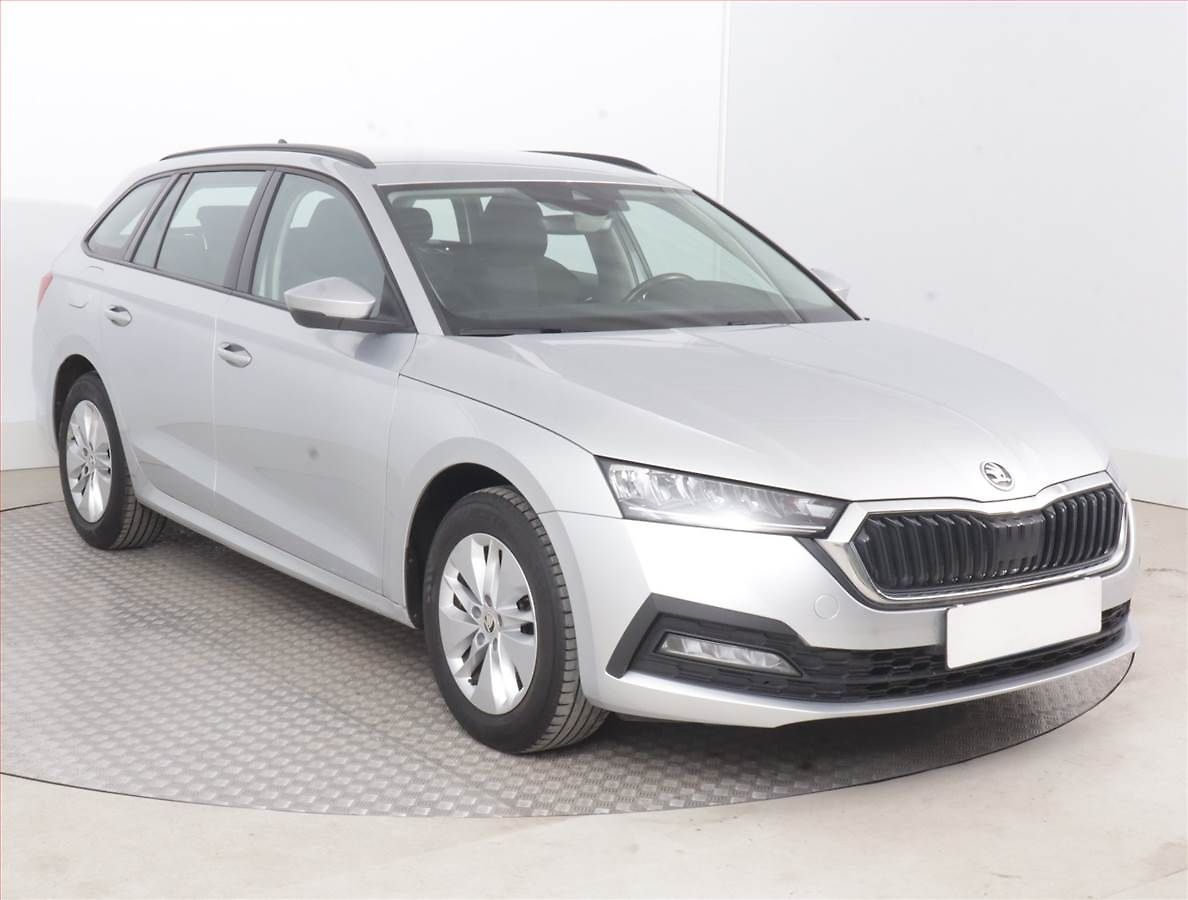 Škoda Octavia Ambition 2.0 TDI, ČR,1.maj