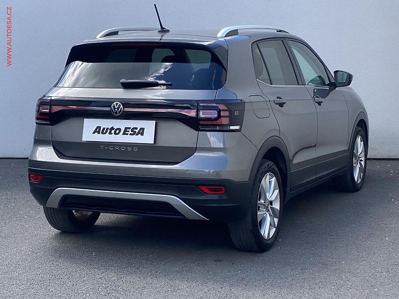 Volkswagen T-Cross (2020) 1.0 TSi, Style, DSG, LED - fotka 4 z 18