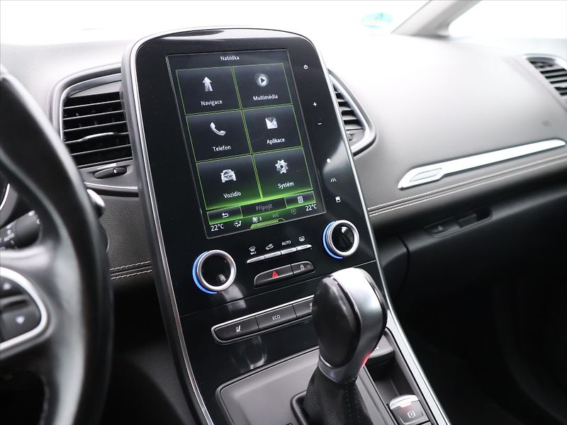 Renault Scénic 1,6 dCi 118kW Aut. Bose LED - fotka 16 z 25