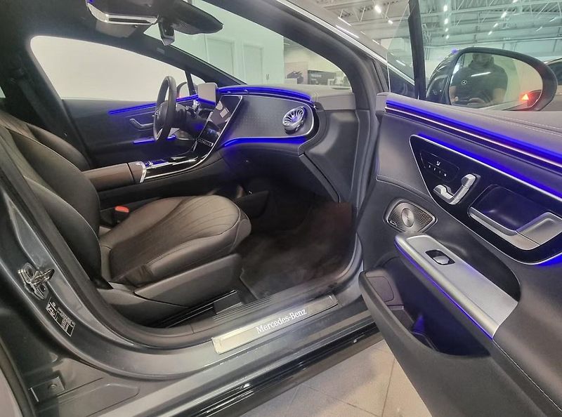 Mercedes-Benz EQE 350 AMG 4M 360kam Tažné - fotka 10 z 15